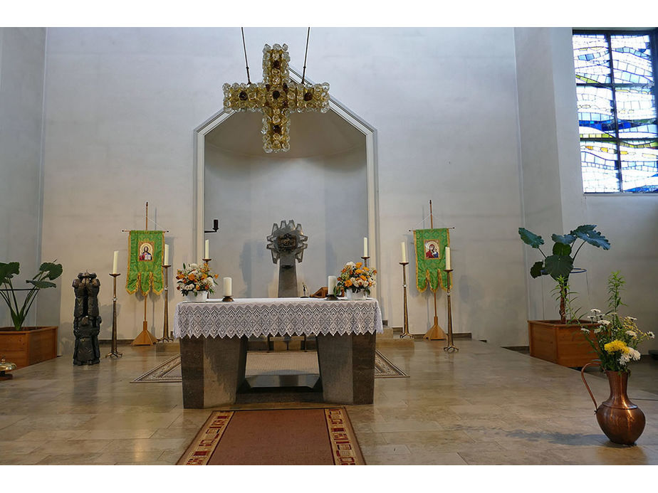 Die katholische Pfarrkirche St. Maria, Wolfhagen (Foto: Karl-Franz Thiede)